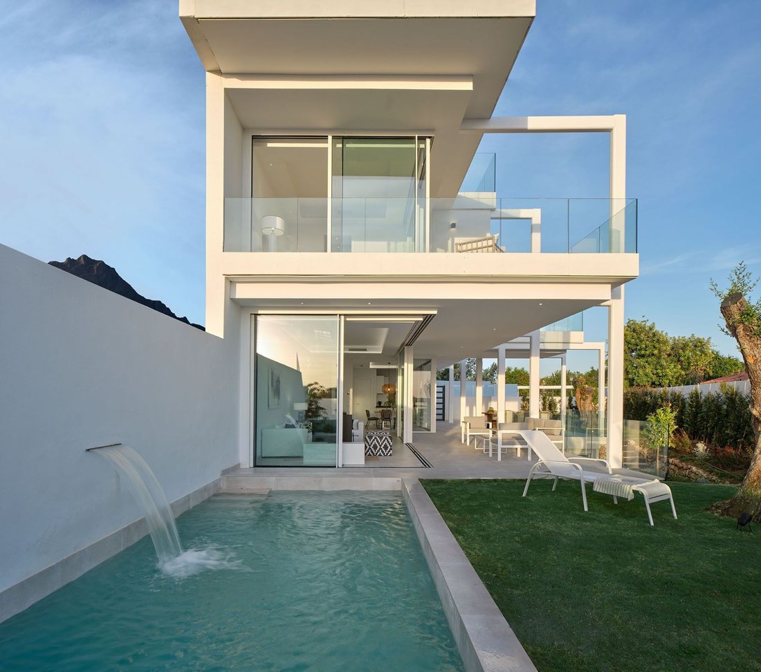 Villa in Golden Mile, Andalusia, Spain 2 - 14587521
