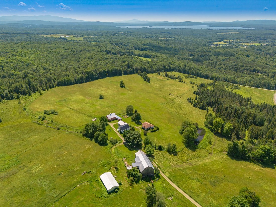 House in West Bolton, Quebec, Quebec, Canada 2 - 14589112