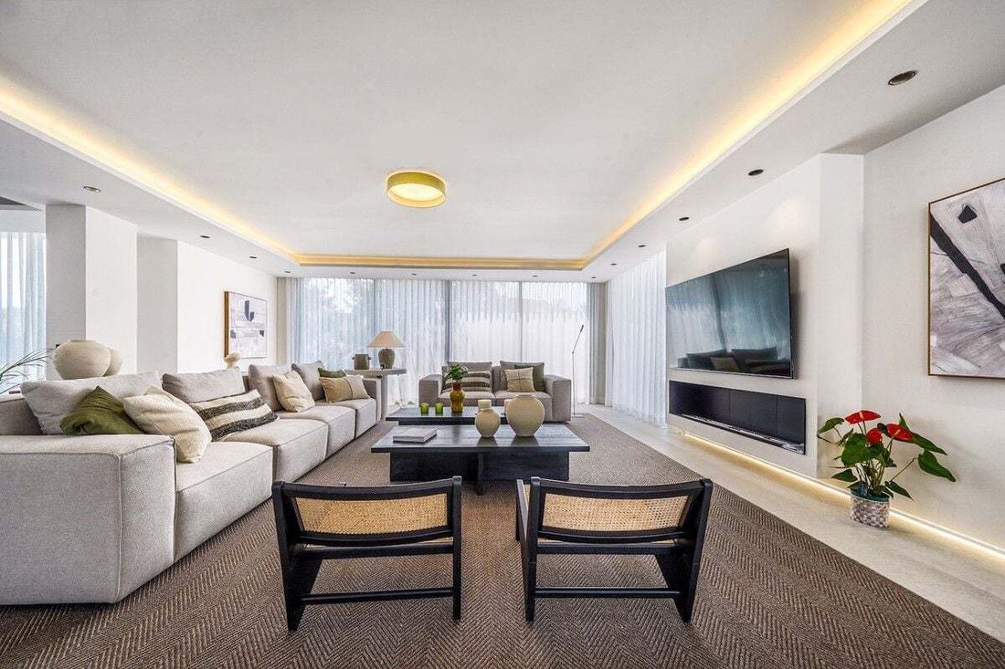Villa in Puerto Banus, Marbella, Spain 5 - 14587411