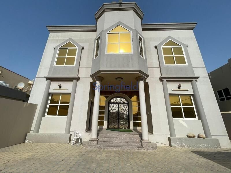 Villa in Al Qouz Ind.second, Al Quoz Community, Dubai 1 - 14588255
