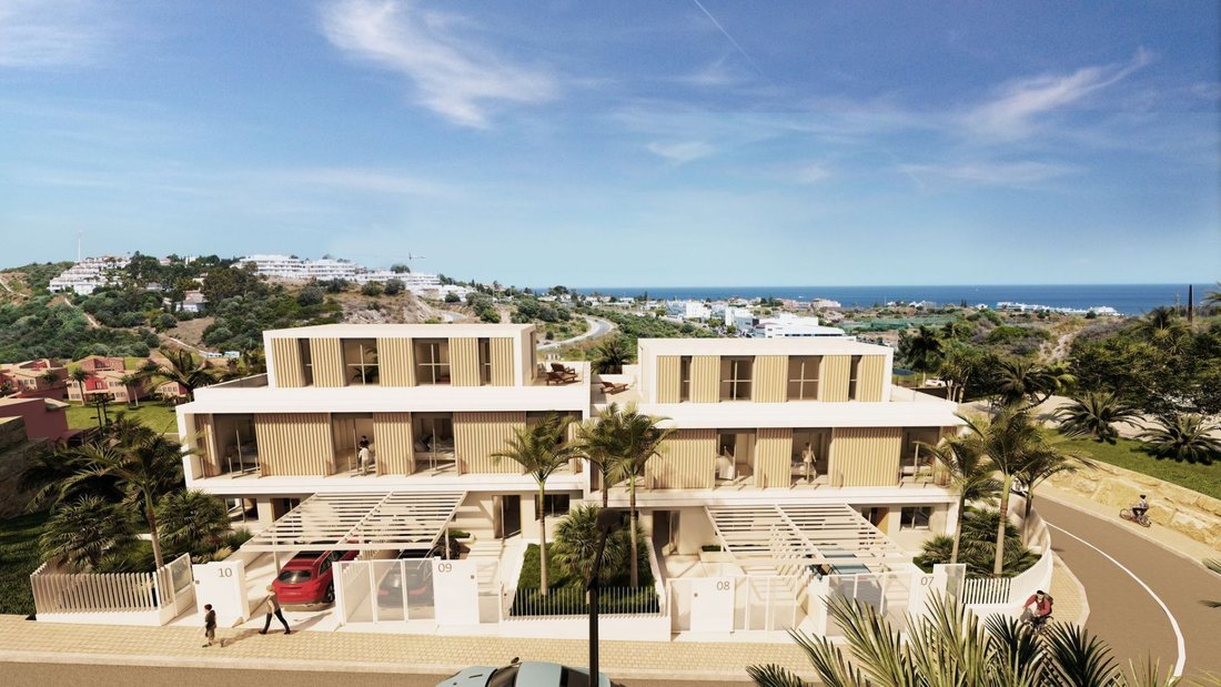 Villa in Estepona, Andalusia, Spain 1 - 14587419