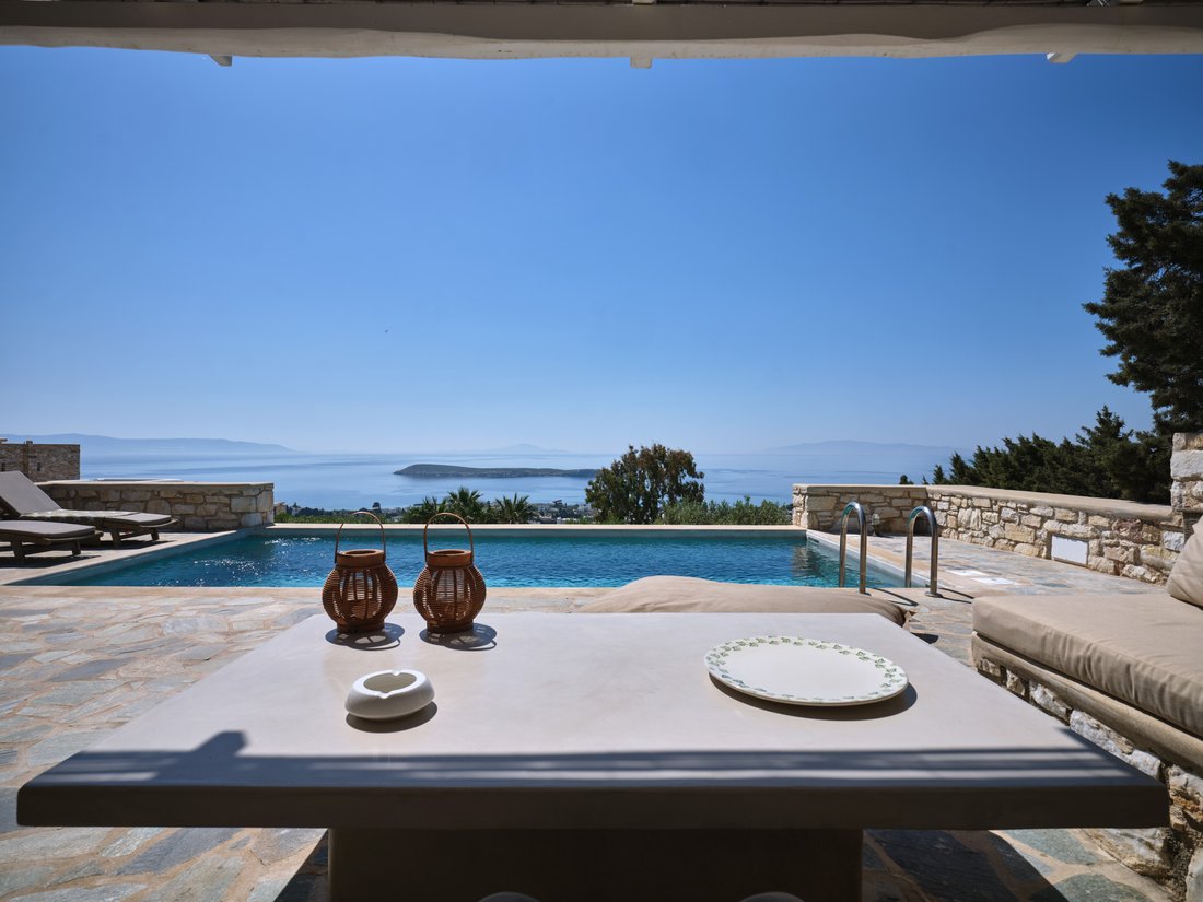 Villa in Paros, Aegean, Greece 2 - 13892360