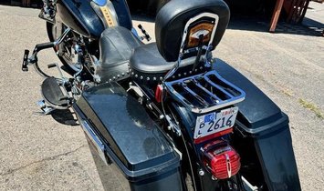 2009 Harley-Davidson FLSTC Heritage Sftl Clsc