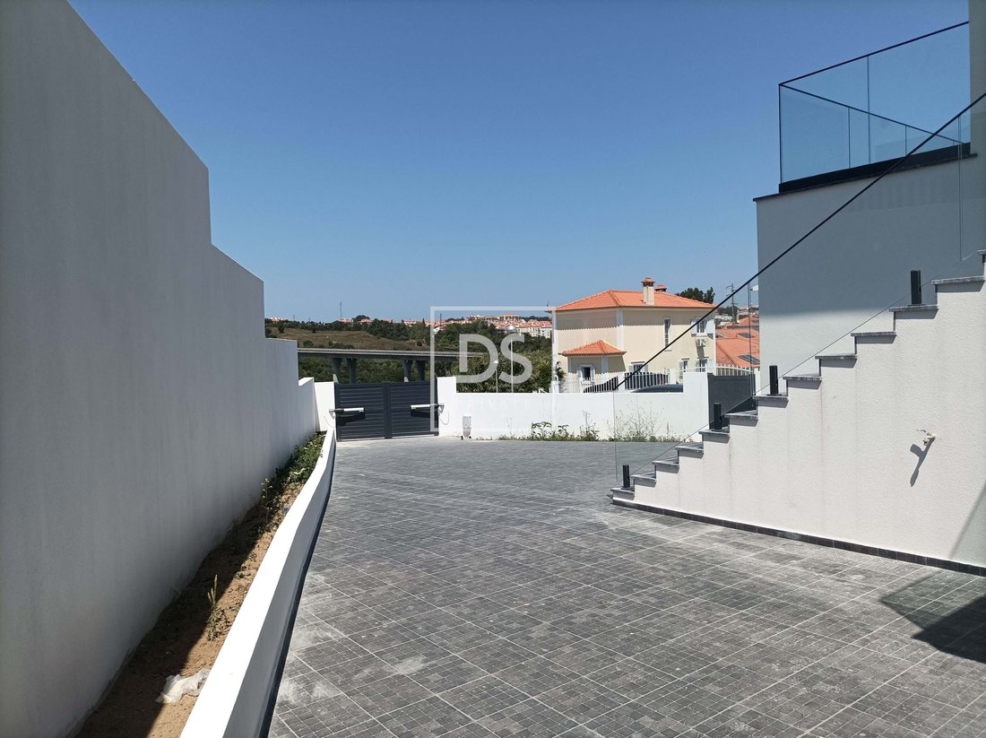 Villa in Mafra, Lisbon, Portugal 3 - 14323490