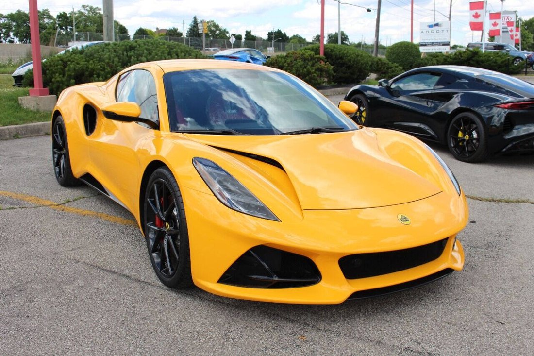 Coupe in United States 4 - 14595185