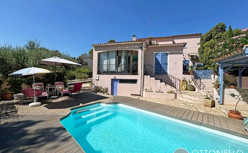 Villa in La Bouverie, Roquebrune-sur-Argens, France 1