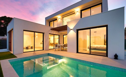 Villa in l'Alfas del Pi, Valencian Community, Spain 1