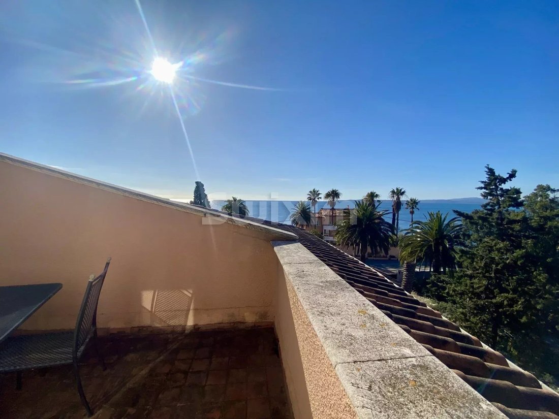 House in Les Issambres, Roquebrune-sur-Argens, France 2 - 14595816