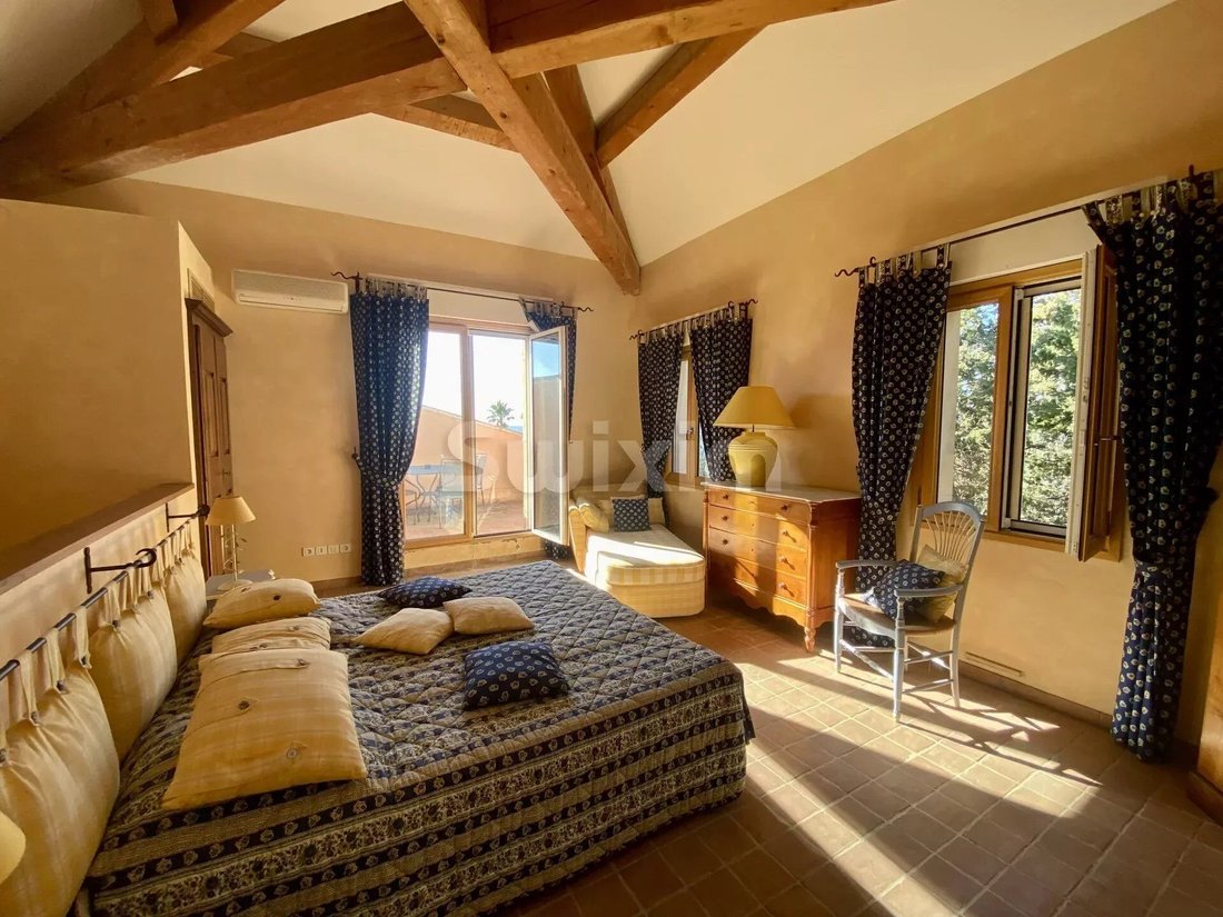 House in Les Issambres, Roquebrune-sur-Argens, France 4 - 14595816