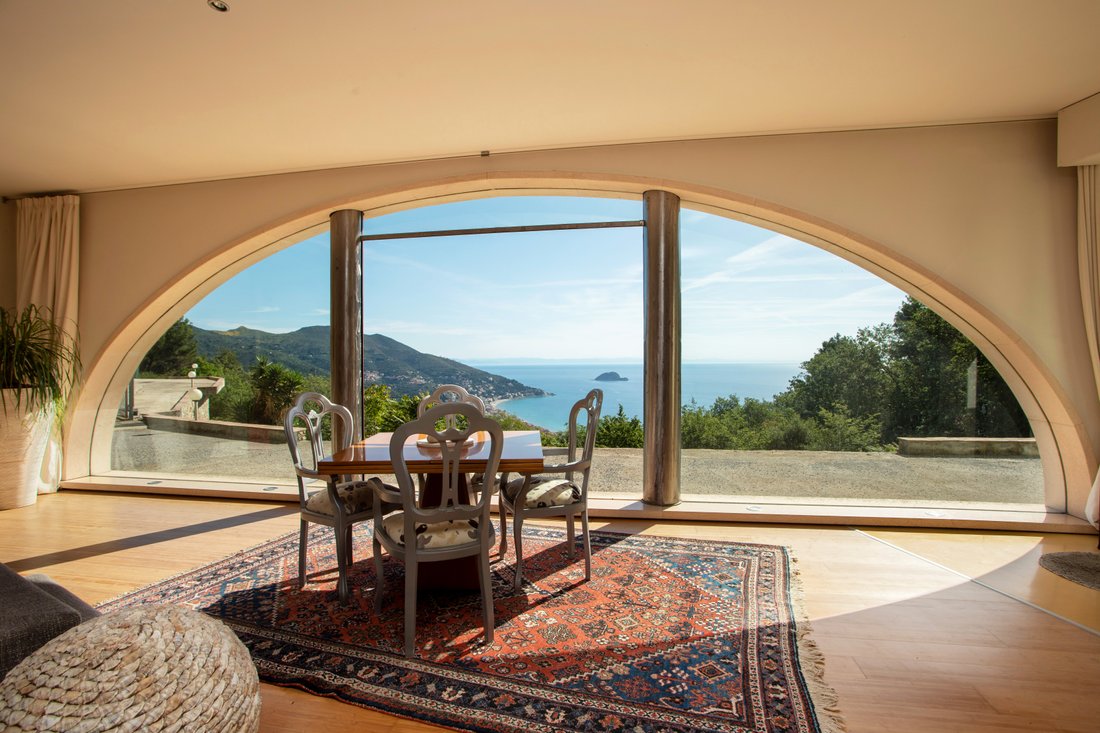 Estate in Western Hill, Alassio, Liguria 1 - 14600793