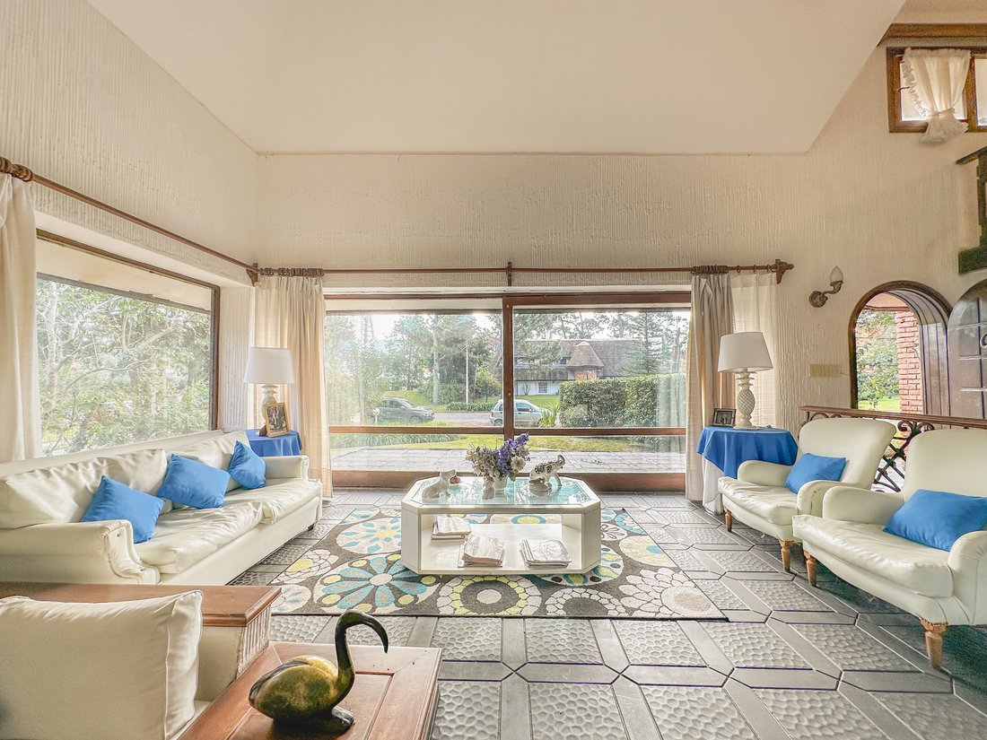 House in Punta del Este, Maldonado Department, Uruguay 1 - 14600806