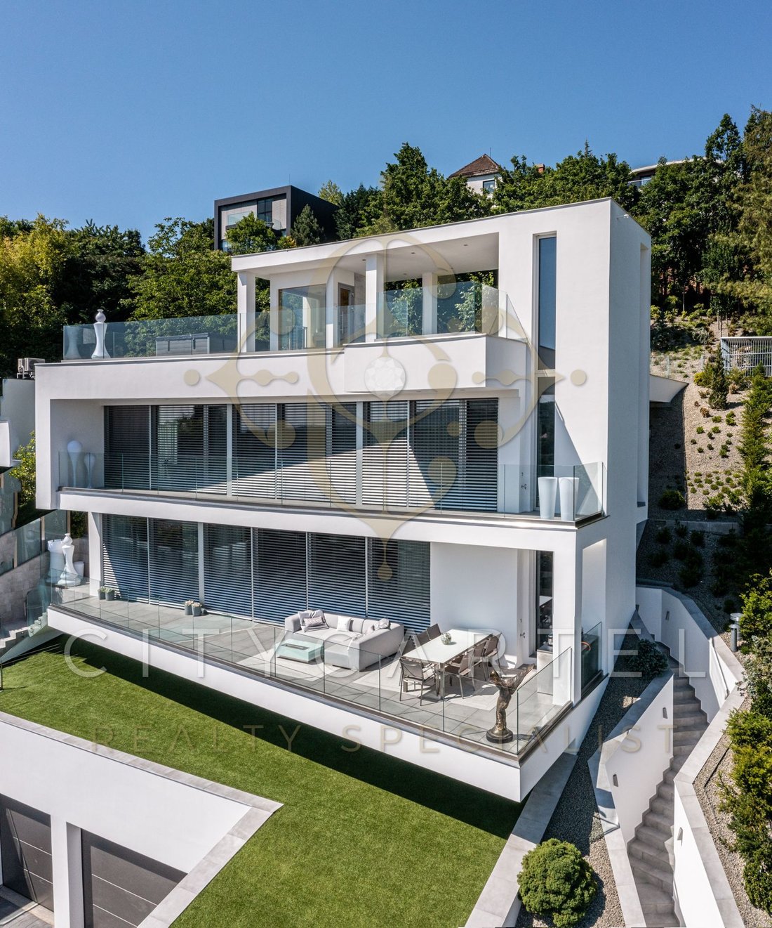 Villa in Budapest, Hungary 5 - 14600803