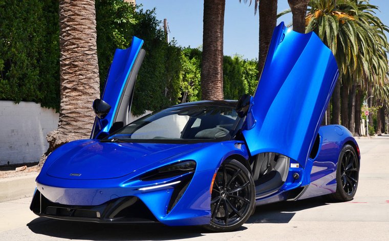 Blue McLaren for sale JamesEdition