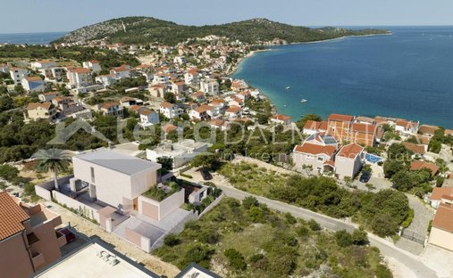 Villa in Rogoznica, Sibenik-Knin County, Croatia 1