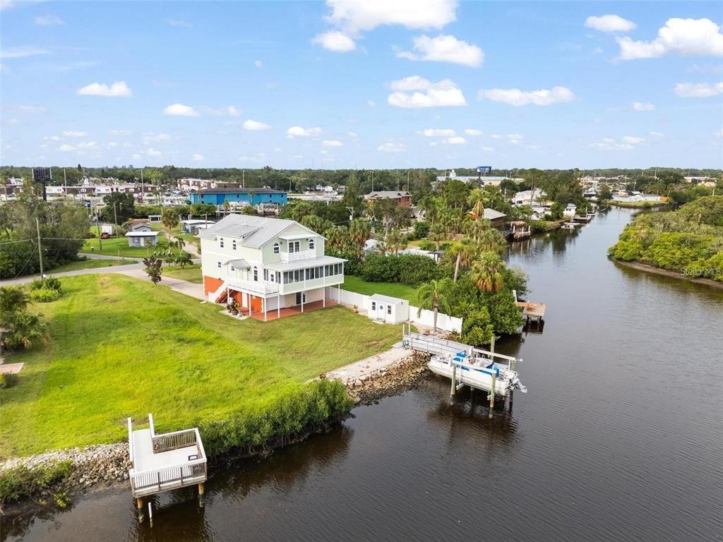 House in Tampa, Florida, United States 1 - 14597539