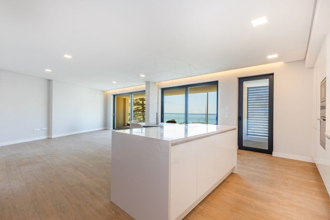 Apartment in Carcavelos e Parede, Lisbon, Portugal 3 - 14523580