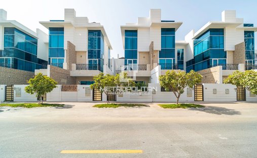 Maison à Dubaï, Dubaï, Émirats arabes unis 1