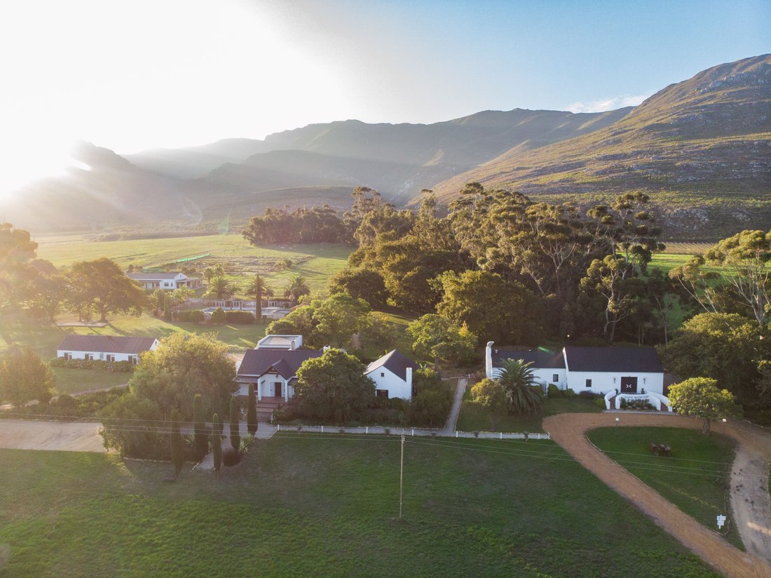 Enchanting, Elegant Stanford Guest Farm In Stanford, Western Cape