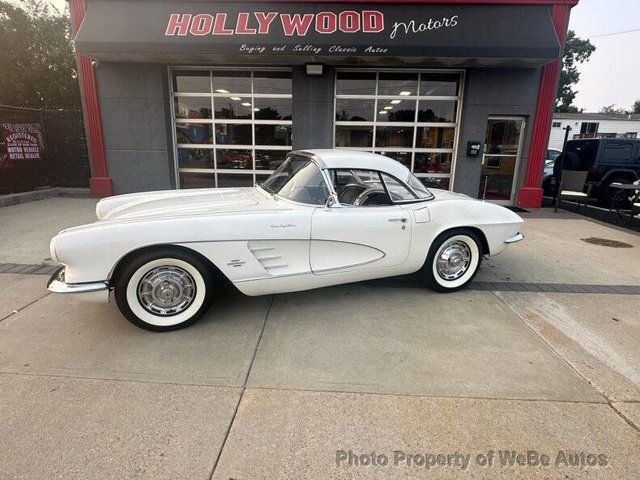 Chevrolet Corvette Convertible Fuelie in Calverton, NY, United States 2 - 14602188