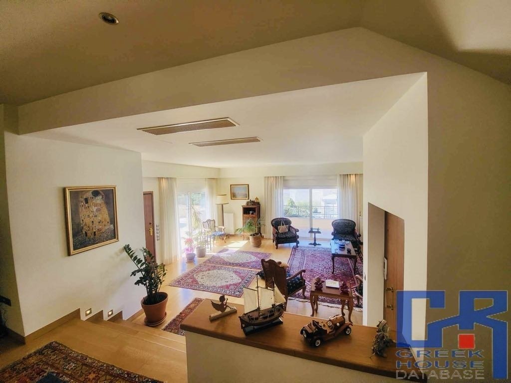 House in Glyfada, Attica, Greece 5 - 13918007