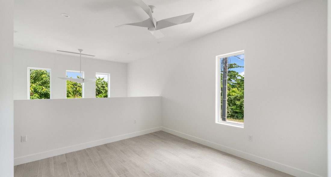 Apartment in George Town, George Town, Cayman Islands 5 - 14605107