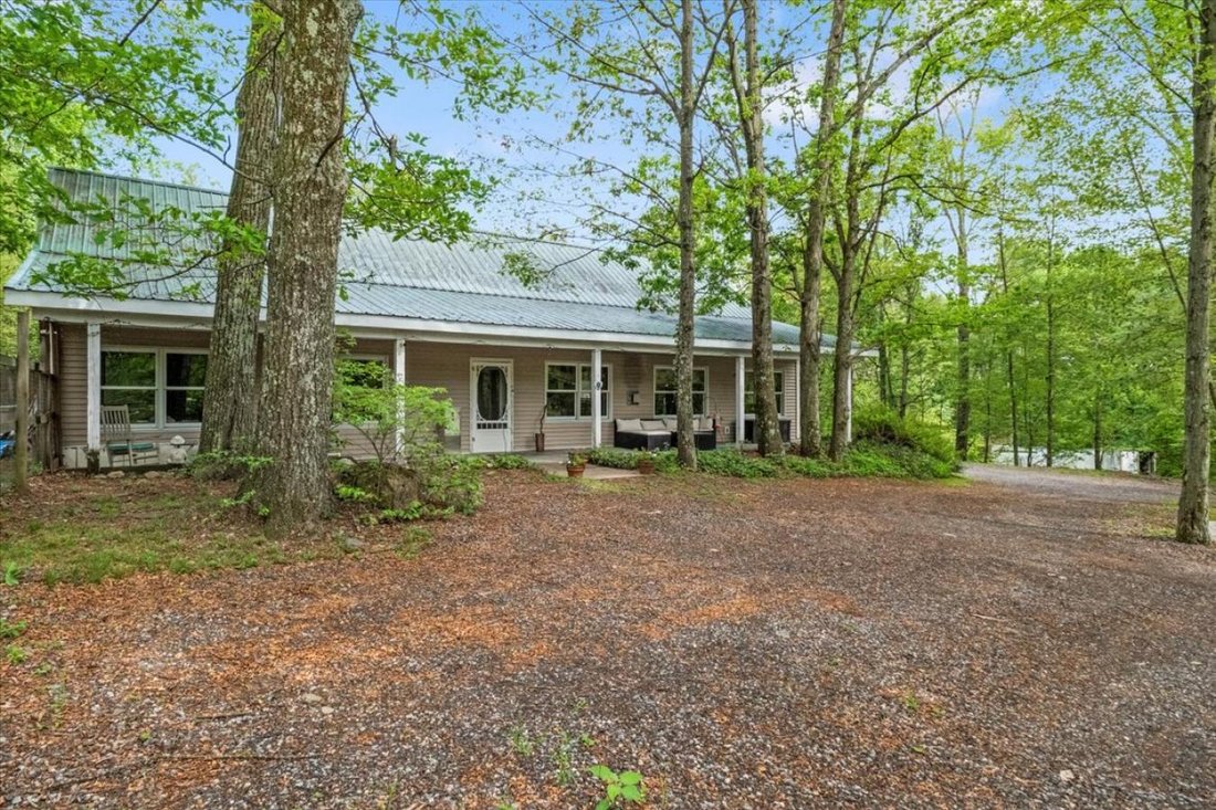 House in Bloomingburg, New York, United States 2 - 14604420