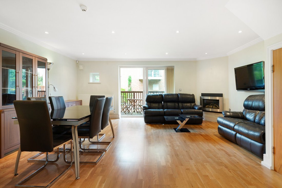House in Brentford, Hounslow, England 5 - 14604279