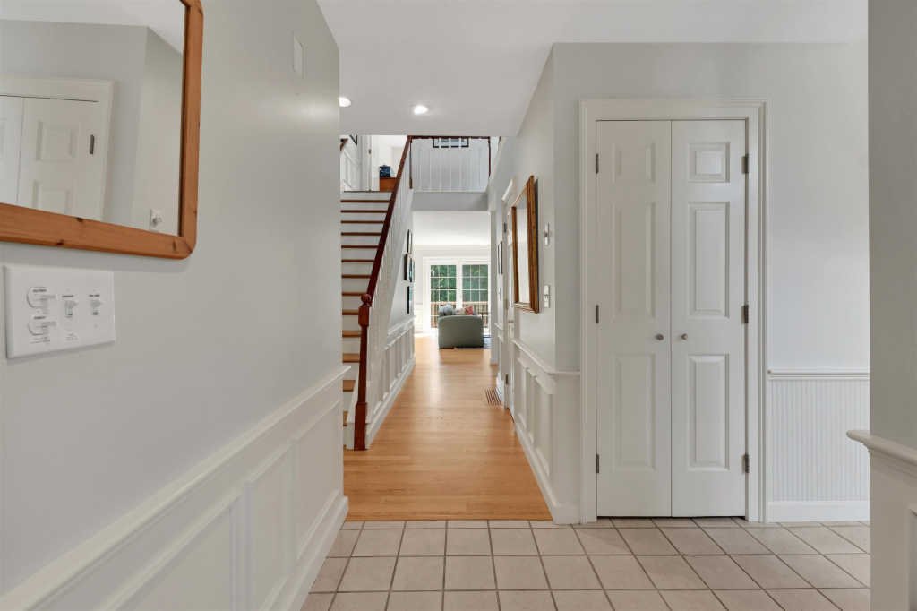 Condominium Stratham In Stratham, New Hampshire, United States For Sale