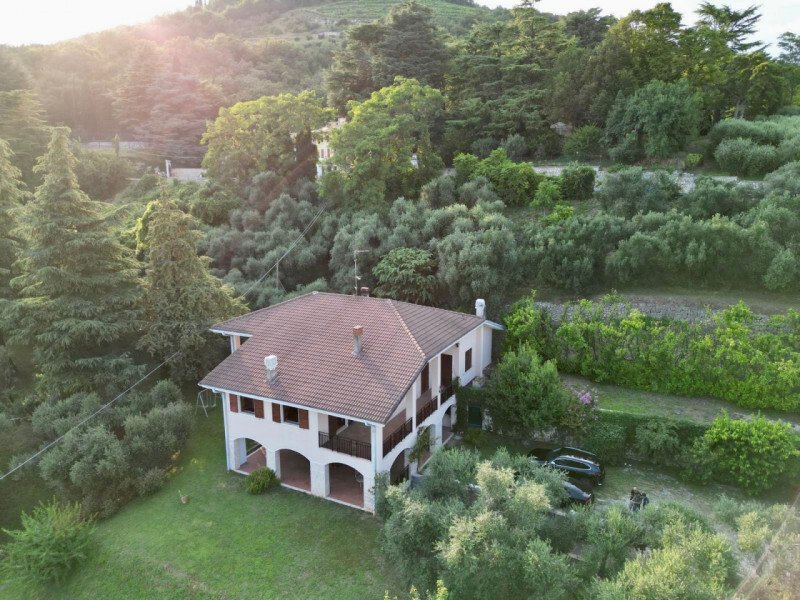 Verona Single House In Italy For Sale (14605330)