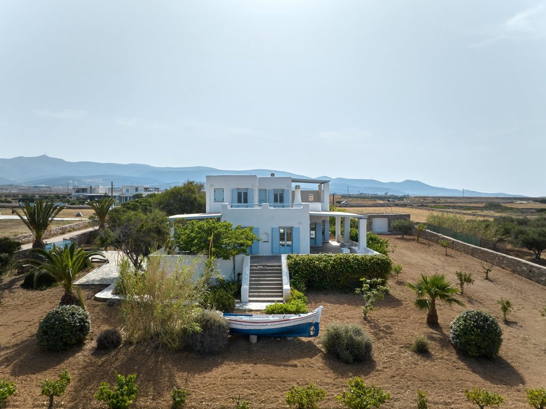 House in Paros, Aegean, Greece 2 - 14263390