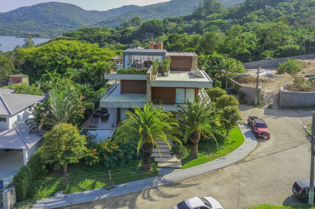 House in Lagoa, State of Santa Catarina, Brazil 4 - 14603509