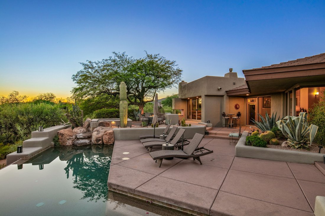 Dream Indoor/Outdoor Living, Desert In Scottsdale, Arizona, United