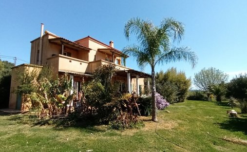 Villa in Platanias, Greece 1