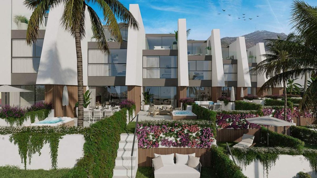 Villa in Fuengirola, Andalusia, Spain 1 - 14606151
