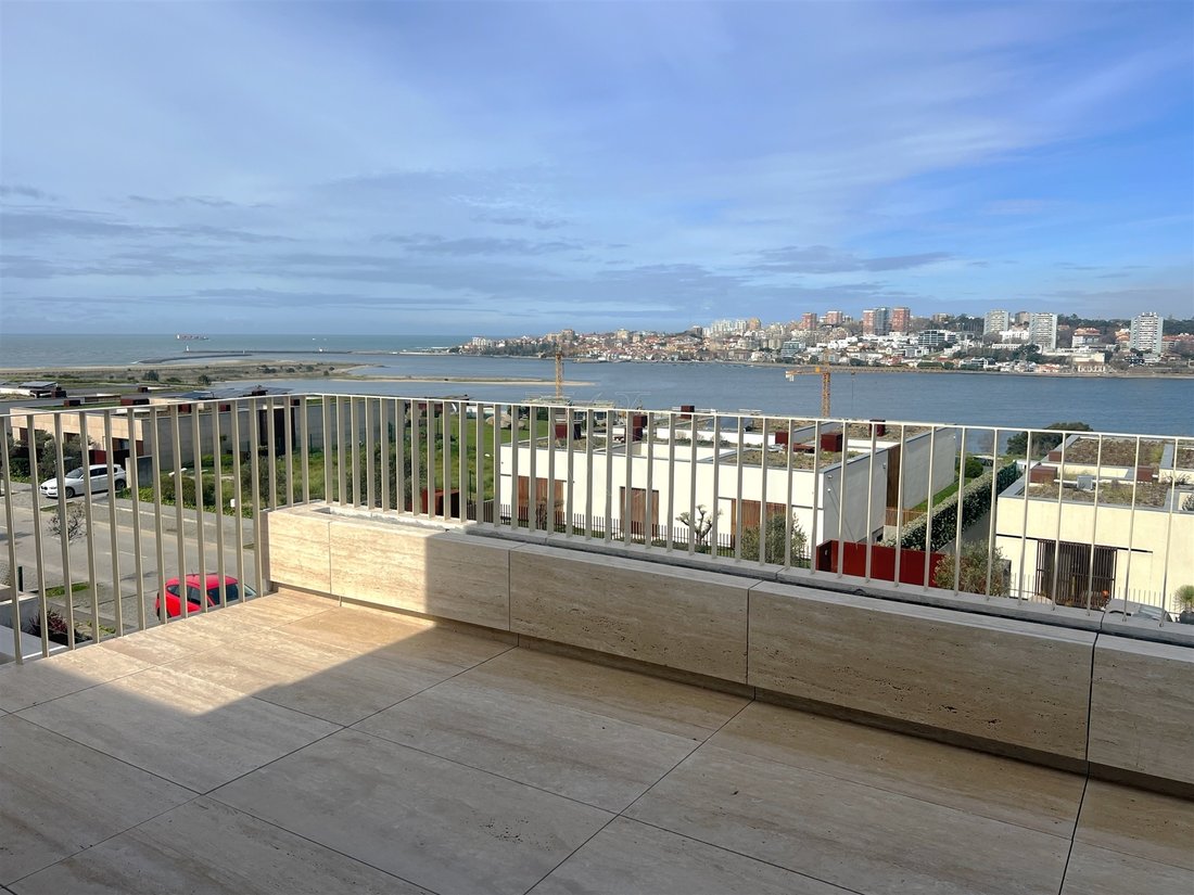 House in Canidelo, Porto District, Portugal 1 - 14607160
