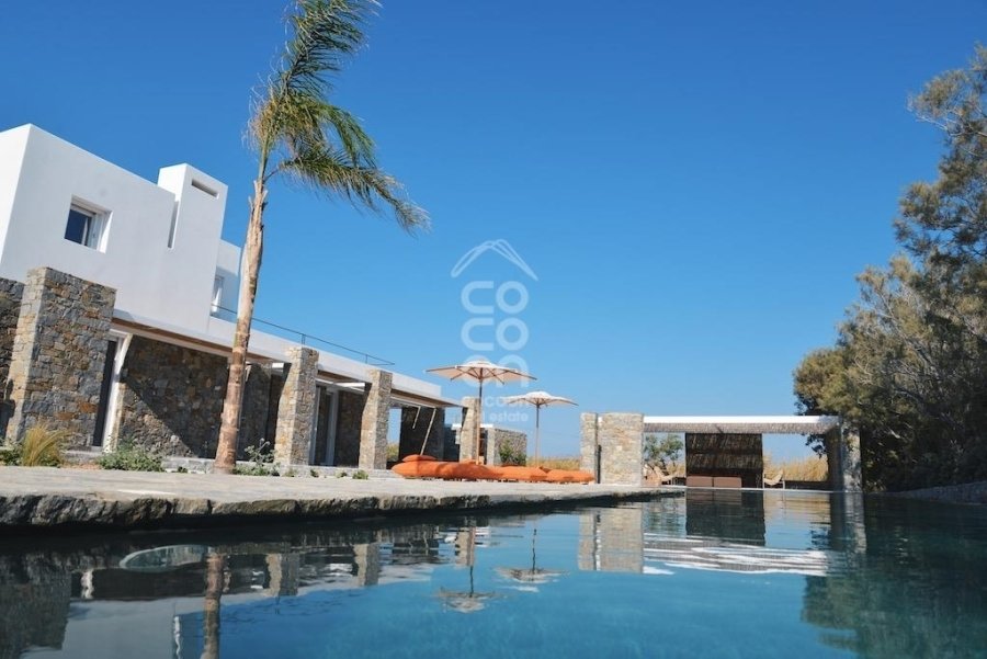 Villa in Paros, Aegean, Greece 2 - 14606425