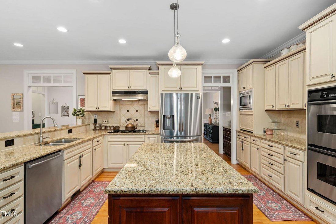 House in Chapel Hill, North Carolina, United States 3 - 14606947