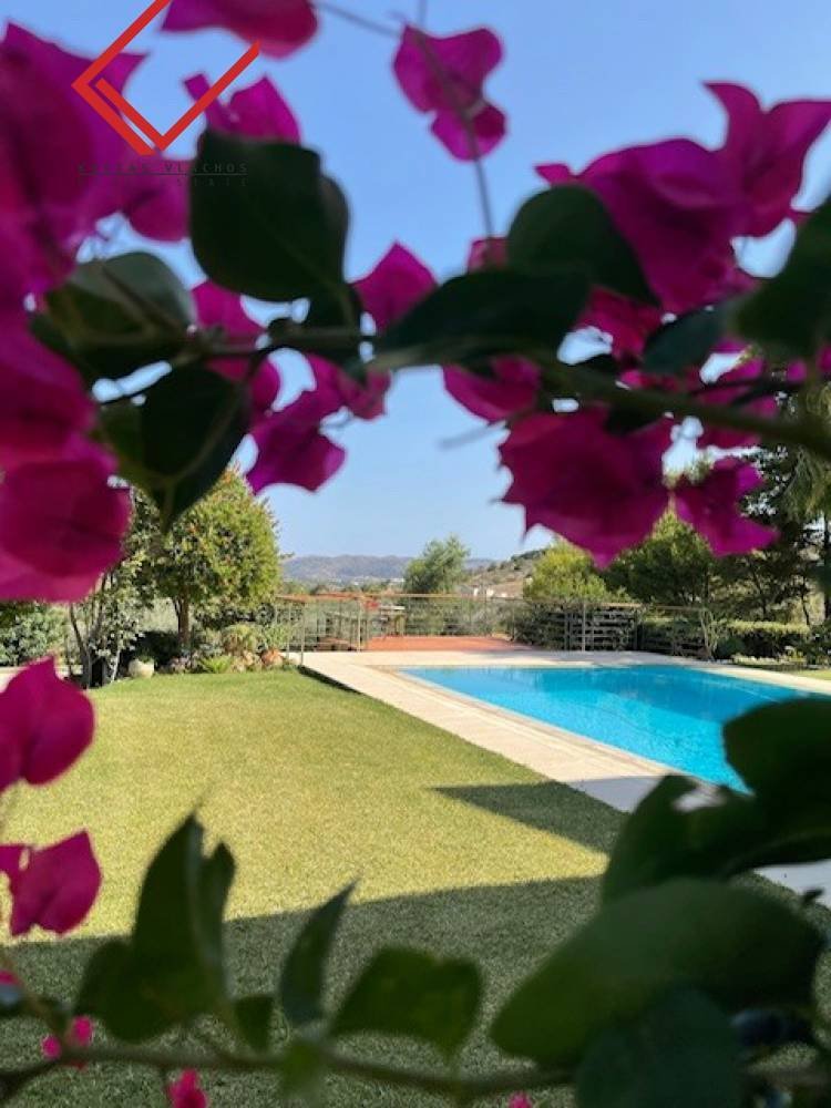 Villa in Kouvaras, Attica, Greece 1 - 14606653