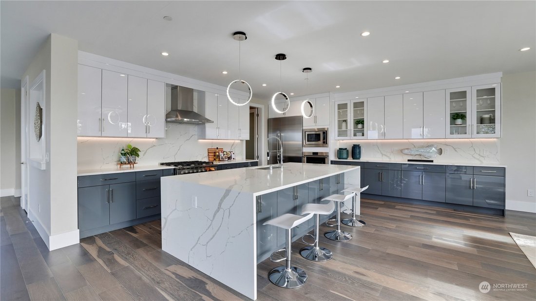 New Luxury Modern Home In Lower In Newcastle, Washington, United States