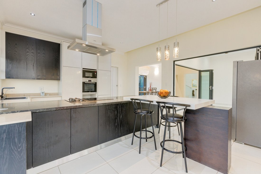 Maison à Halfway House Estate, Gauteng, Afrique du Sud 2 - 14606780