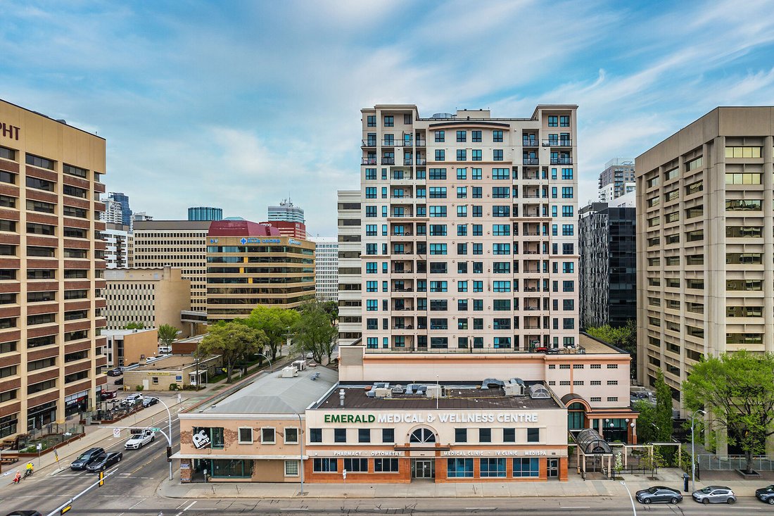 Condominio a Edmonton, Alberta, Canada 2 - 14605739