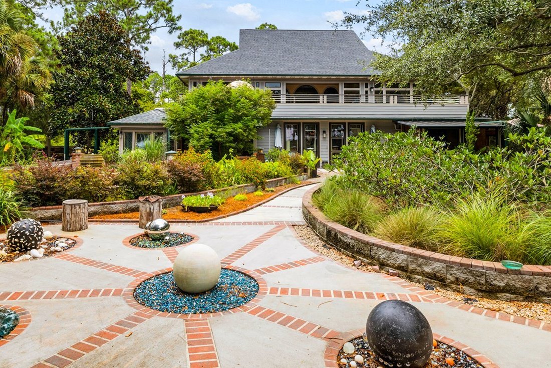 Estate in Carrabelle, Florida, United States 3 - 14615642