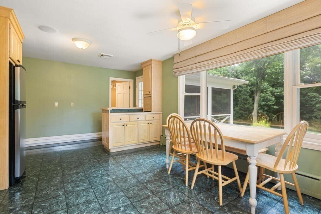 House in Lowell, Massachusetts, United States 3 - 14611683
