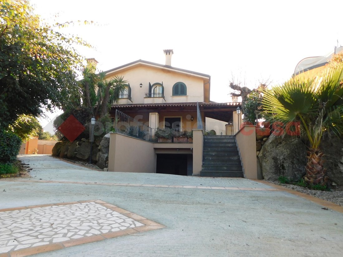 Villa in Polistena, Calabria, Italy 1 - 14609548