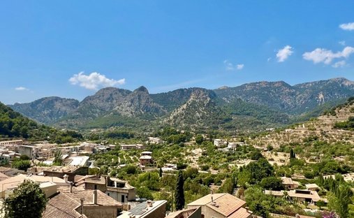 Townhouse in Bunyola, Balearic Islands, Spain 1
