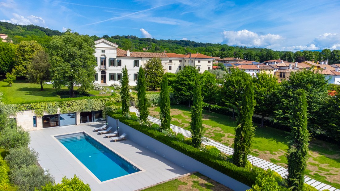 Maison en Province of Treviso, Italie 1 - 14610637