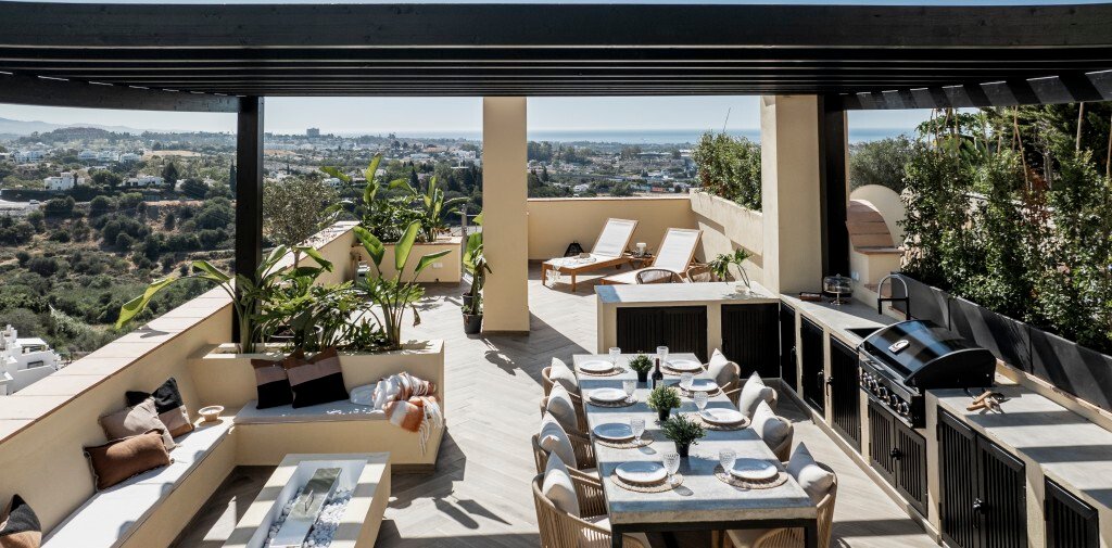 Apartment in Benahavis, Andalusia, Spain 2 - 14611475