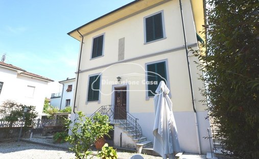 Villa en San Concordio, Lucca, Italia 1