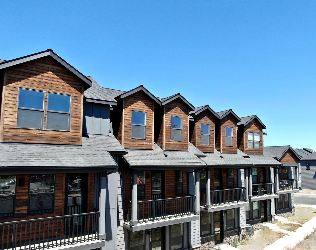 Bend Residential In Bend, Oregon, United States For Sale (14610456)