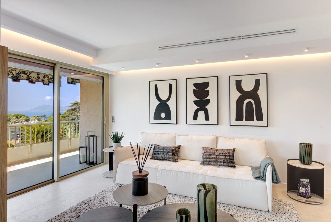 Apartment in Saint Nicolas, Cannes, France 3 - 14612170